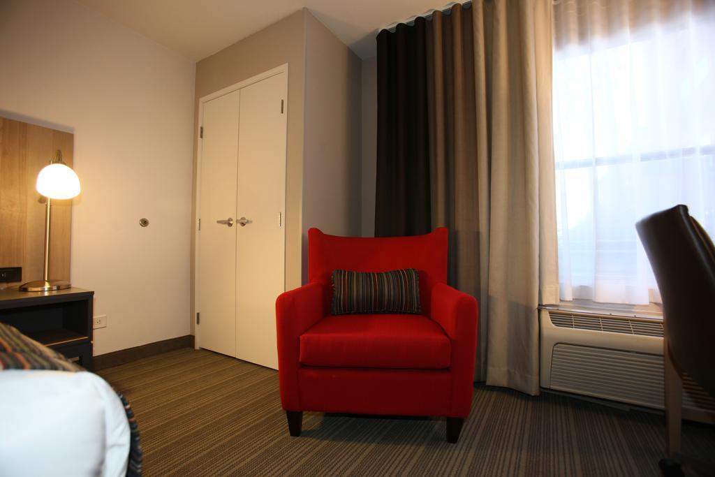Greentree Inn & Suites Phoenix Sky Harbor Oda fotoğraf