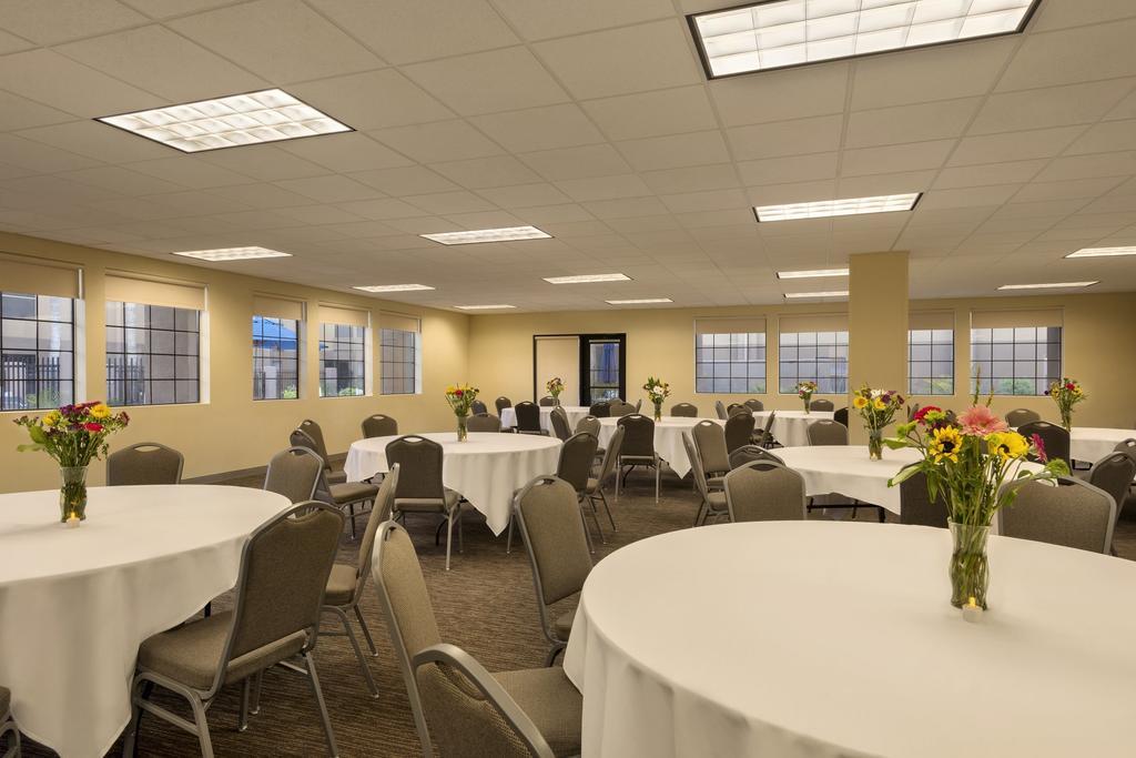 Greentree Inn & Suites Phoenix Sky Harbor Dış mekan fotoğraf