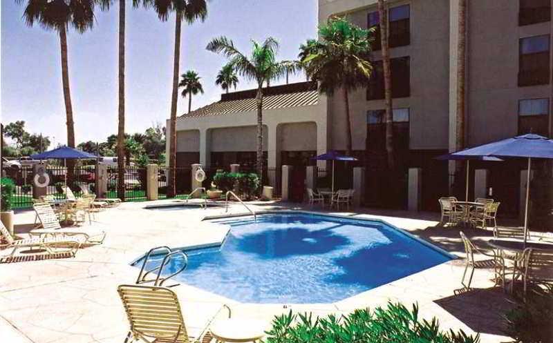 Greentree Inn & Suites Phoenix Sky Harbor Dış mekan fotoğraf