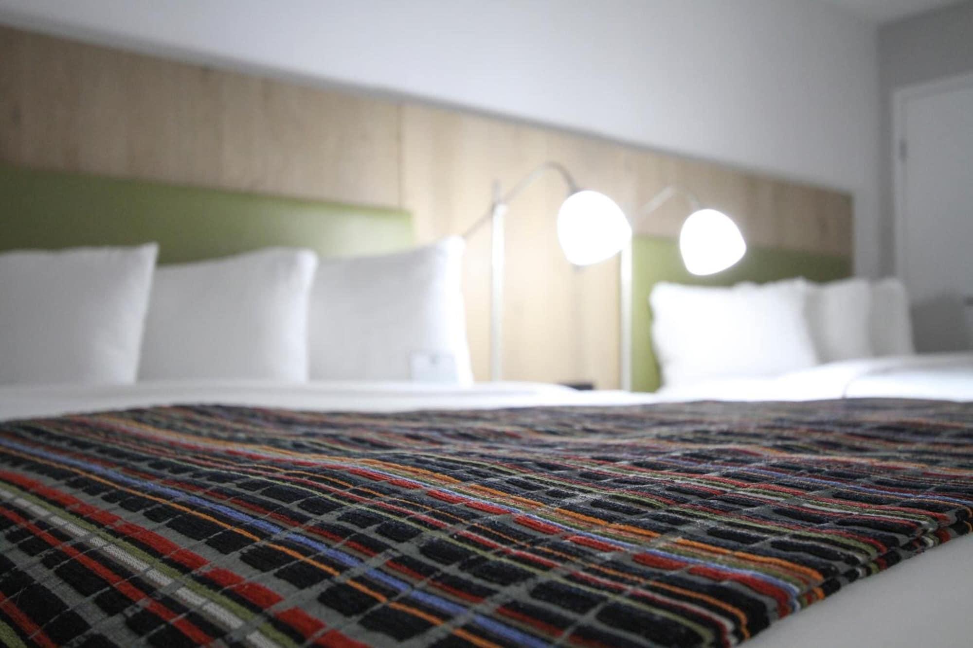 Greentree Inn & Suites Phoenix Sky Harbor Dış mekan fotoğraf