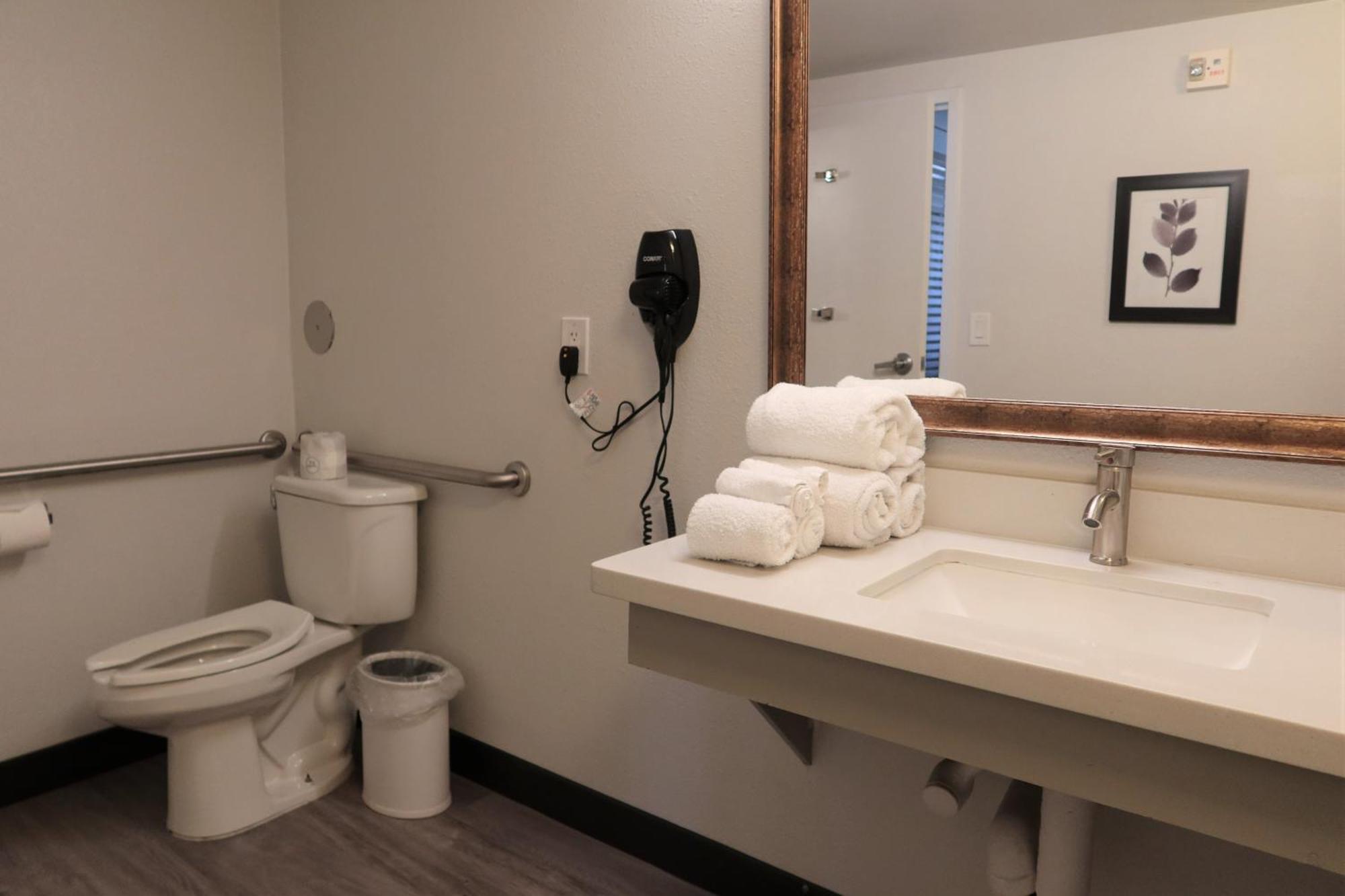 Greentree Inn & Suites Phoenix Sky Harbor Dış mekan fotoğraf