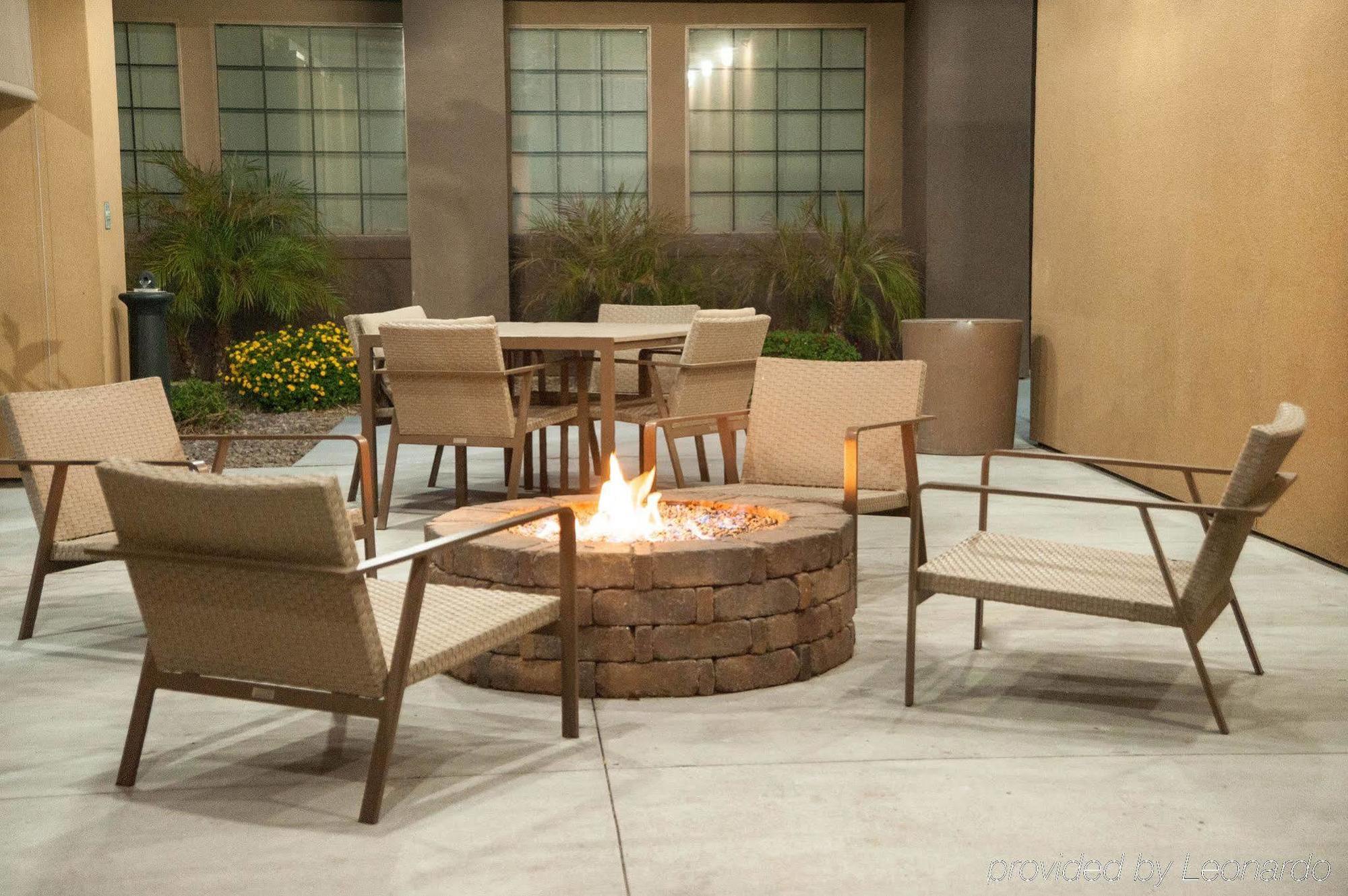 Greentree Inn & Suites Phoenix Sky Harbor Dış mekan fotoğraf