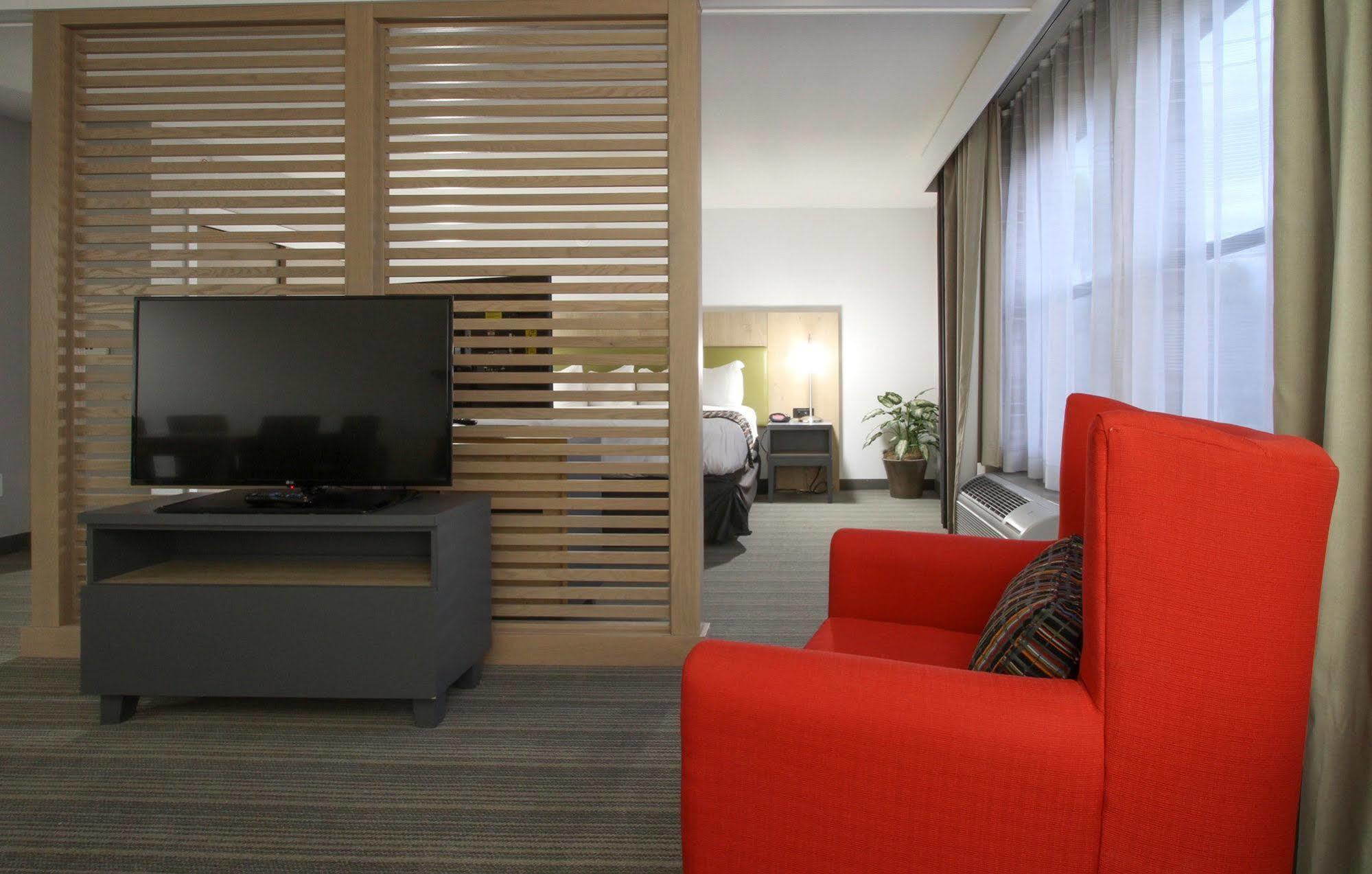 Greentree Inn & Suites Phoenix Sky Harbor Dış mekan fotoğraf